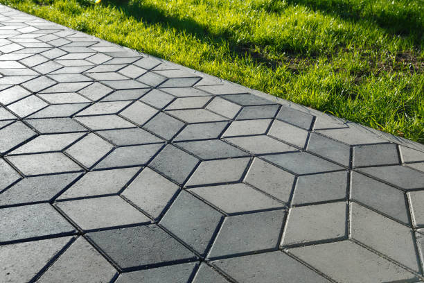 Best Professional Driveway Pavers  in Caruthersville, MO